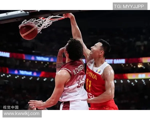 易建联重返赛场展现风采追忆篮球生涯中的辉煌与挑战 易建联重返赛场展现风采追忆篮球生涯中的辉煌与挑战