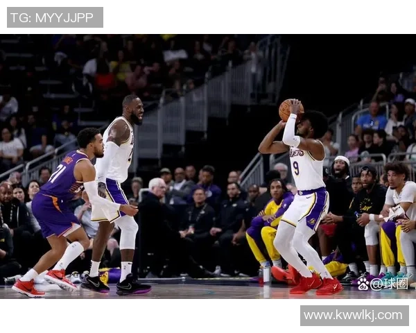 湖人对阵太阳季前赛精彩直播全程回顾与分析